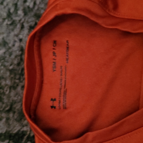 Under Armour Youth S rust tee - Picture 3 of 3